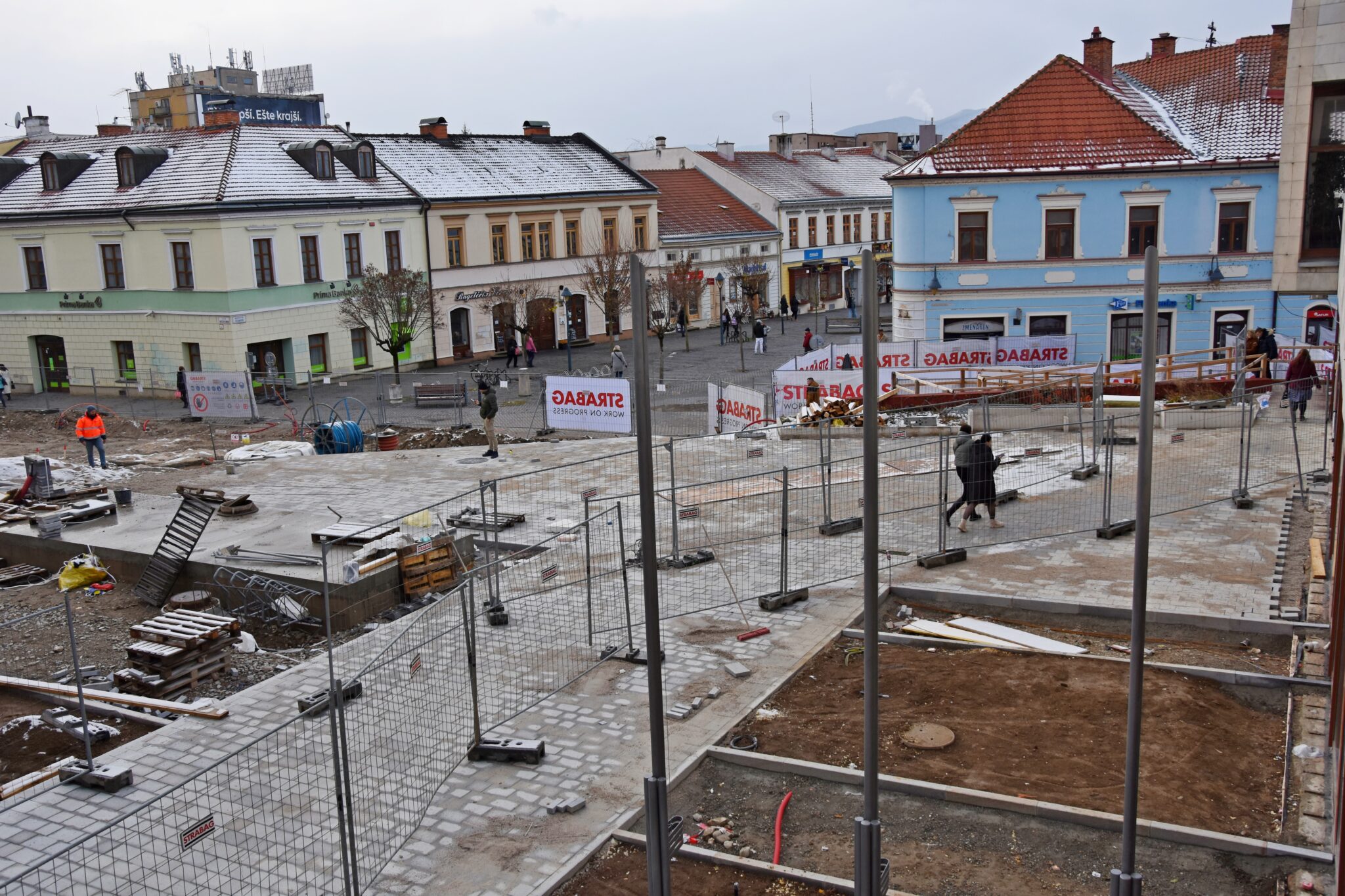 Rekonštrukcia pešej zóny v Trenčíne napreduje